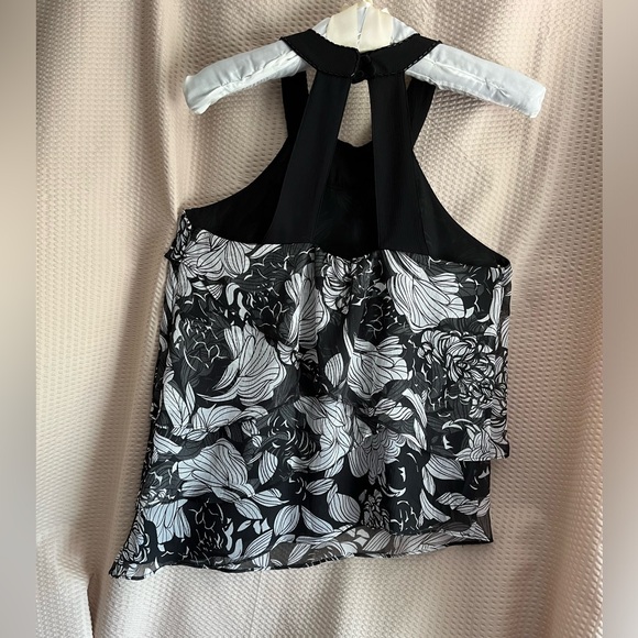 ALFANI: Women’s size 10 multi ruffle layers blouse, Grecian  jeweled neckline. - Picture 3 of 13